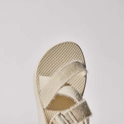 Women's Mega Z Wide-Strap Classic Fuzzy